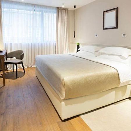 Eden Suites & Apartments Sarandë Eksteriør billede