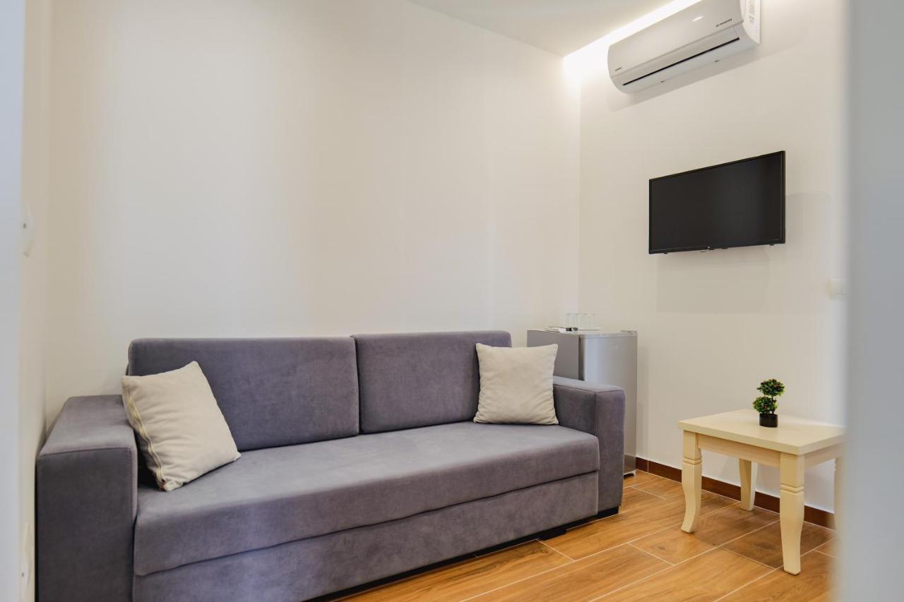 Eden Suites & Apartments Sarandë Eksteriør billede