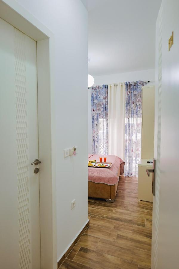Eden Suites & Apartments Sarandë Eksteriør billede