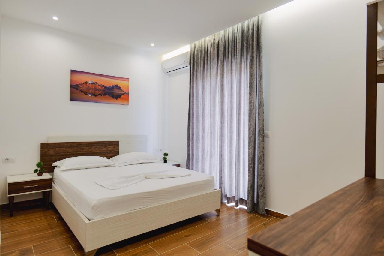 Eden Suites & Apartments Sarandë Eksteriør billede