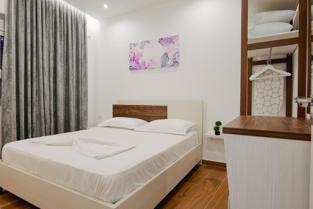 Eden Suites & Apartments Sarandë Eksteriør billede